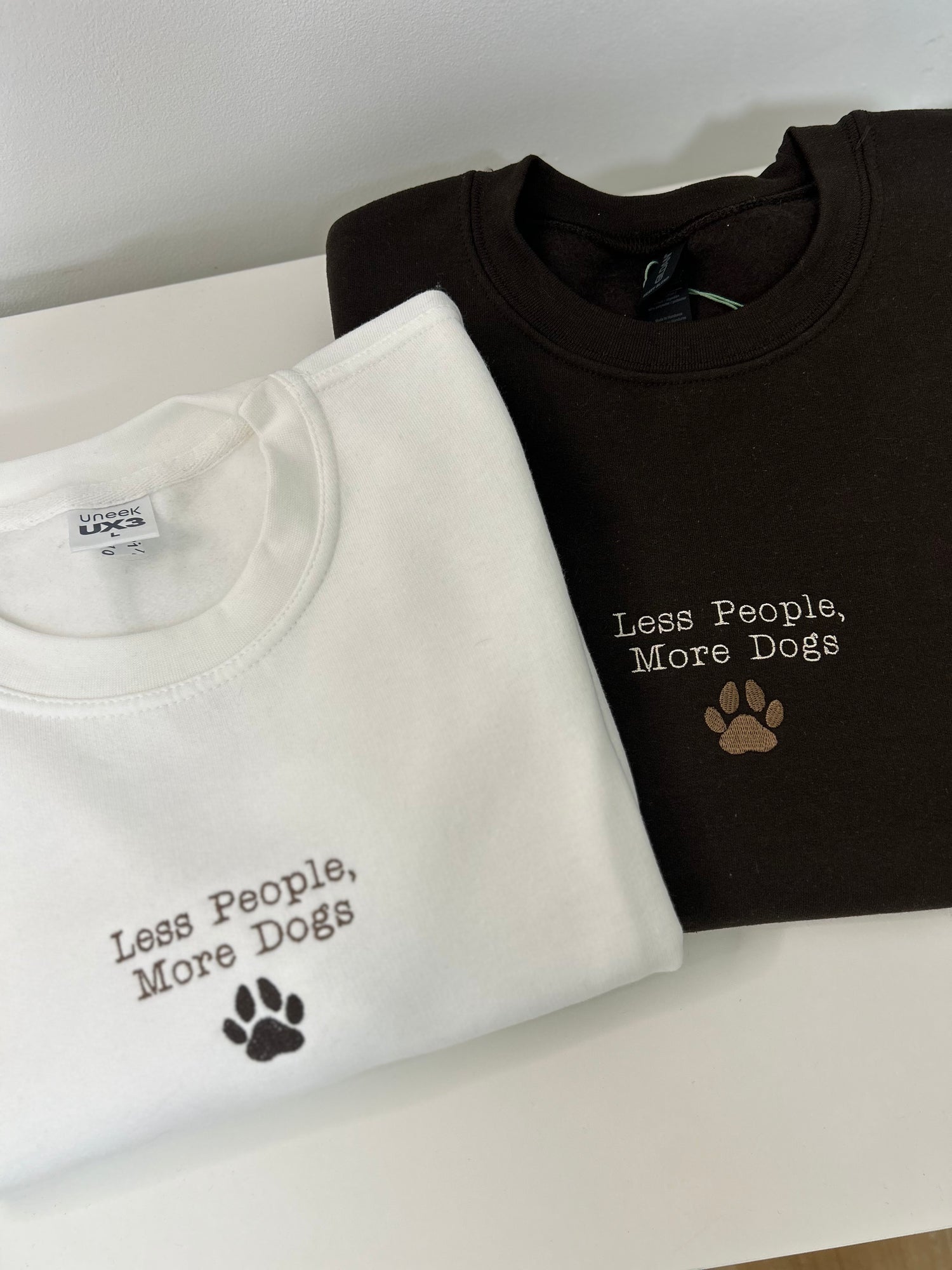 Sweatshirts/Hoodies