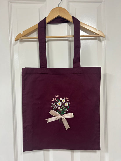Flower bouquet tote bag