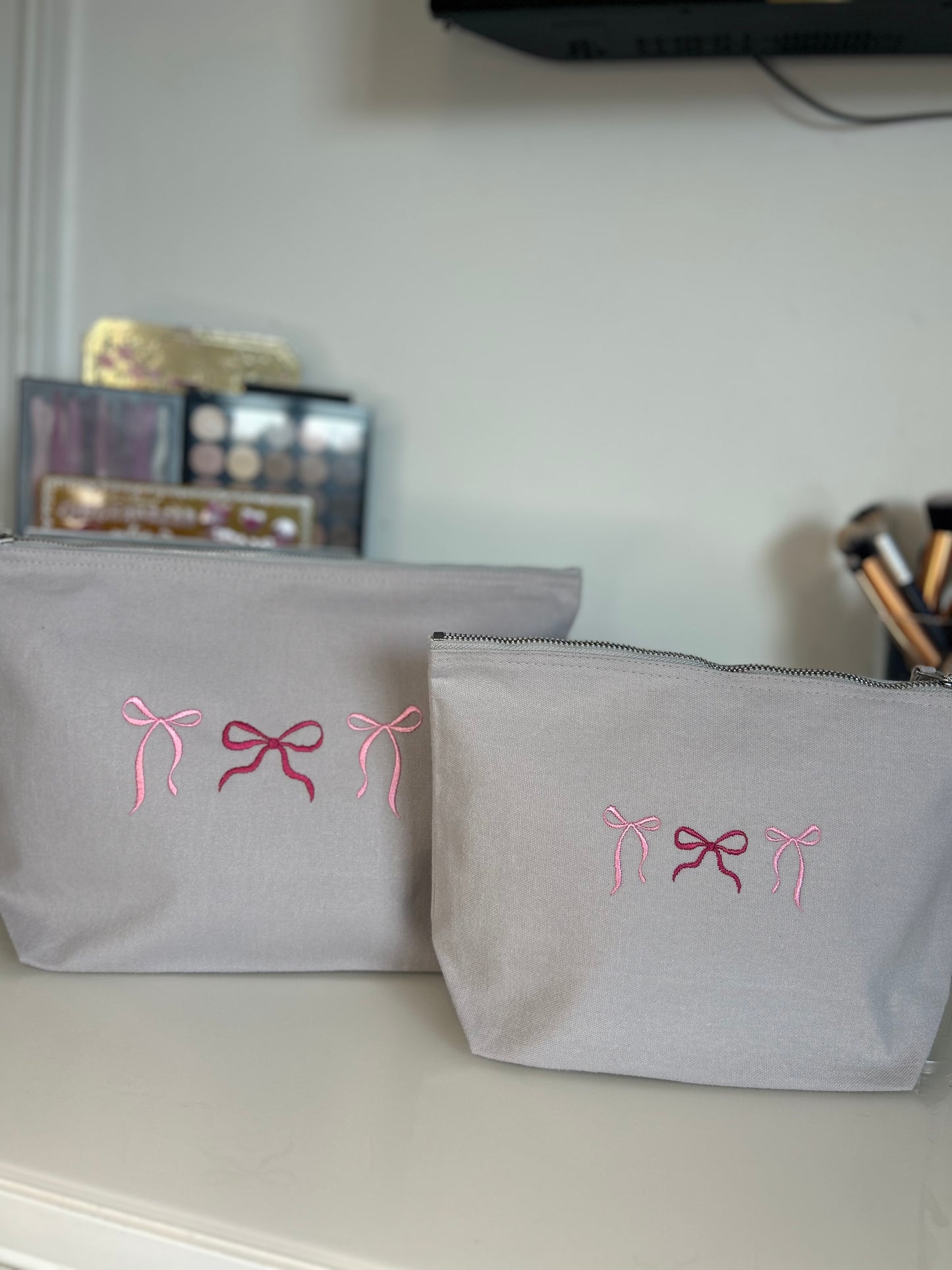 Bows canvas accessory bag